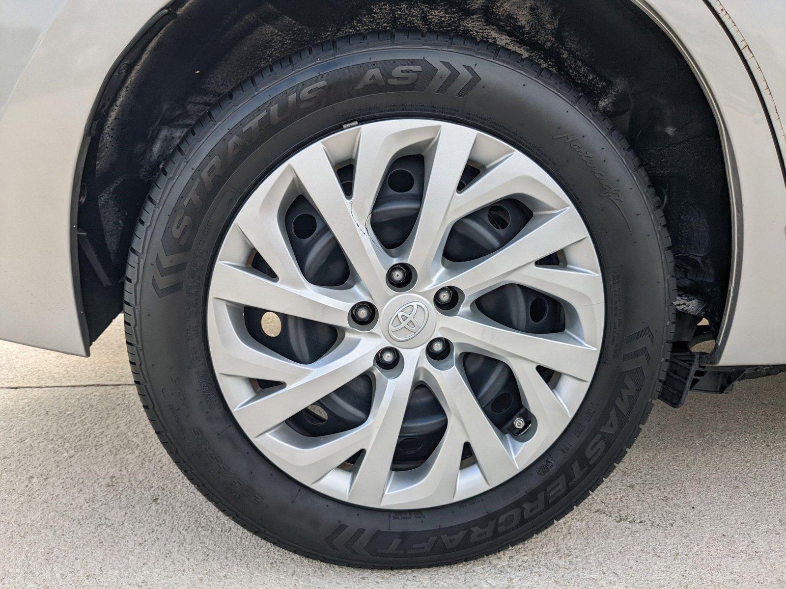 2018 Toyota Corolla Vehicle Photo in Jacksonville, FL 32244