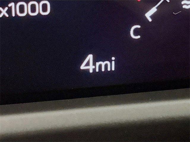 2025 GMC Acadia Vehicle Photo in PUYALLUP, WA 98371-4149