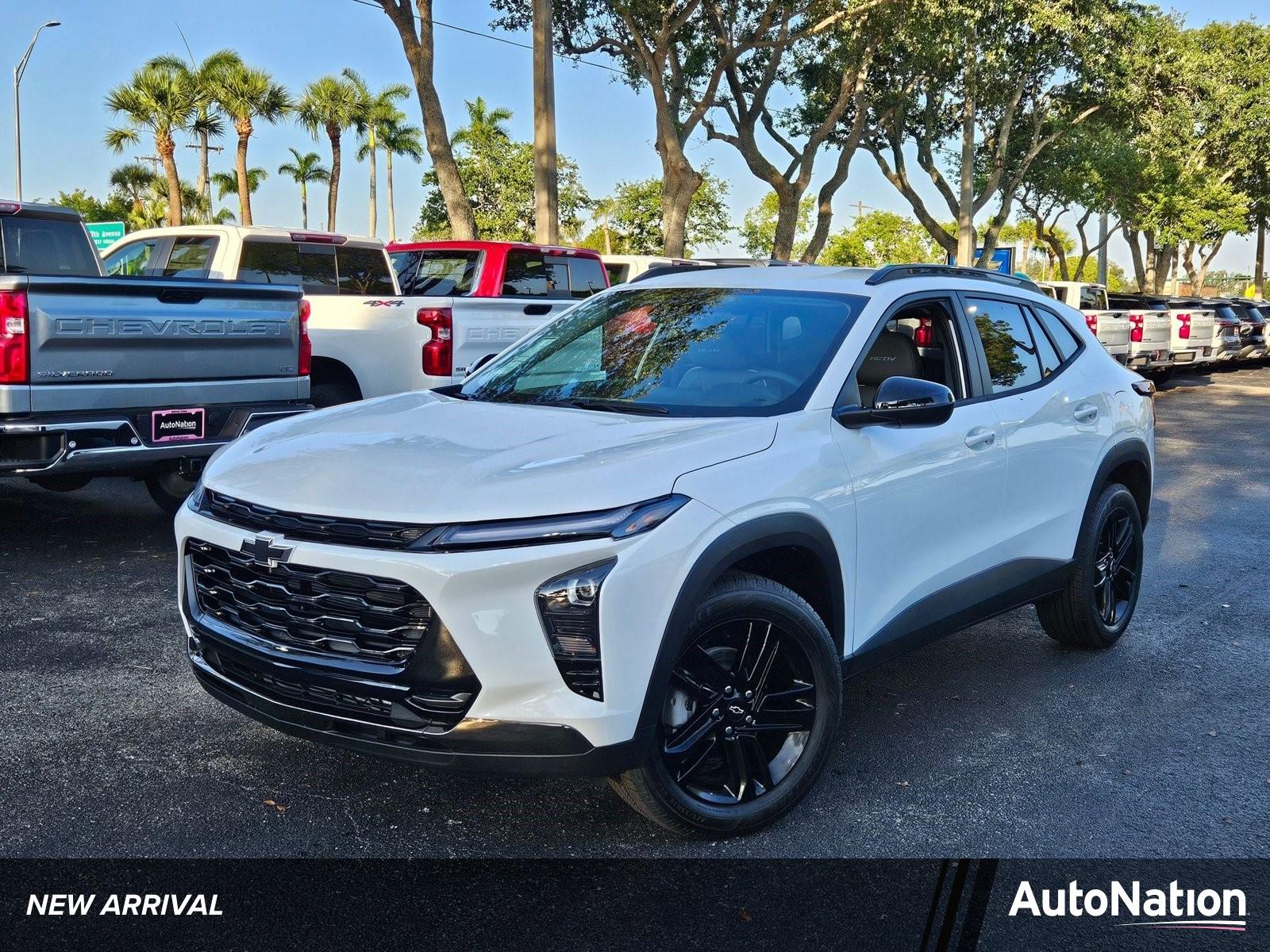 2025 Chevrolet Trax Vehicle Photo in GREENACRES, FL 33463-3207