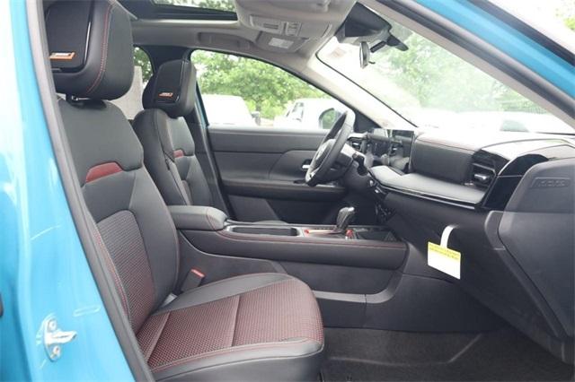 2025 Nissan Kicks Vehicle Photo in Hazelwood, MO 63042