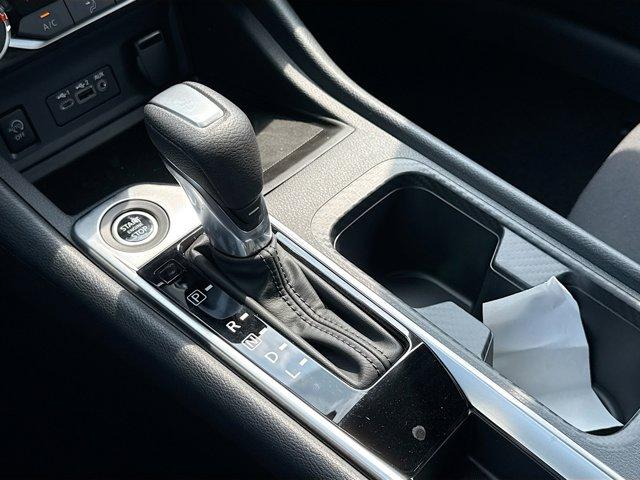 2025 Nissan Sentra Vehicle Photo in Flemington, NJ 08822