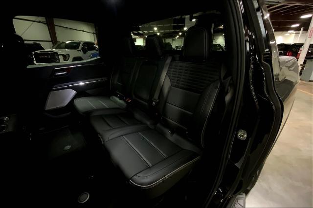 2025 GMC Sierra EV Vehicle Photo in KANSAS CITY, MO 64114-4545