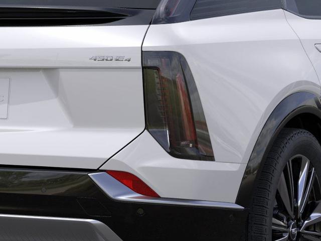 2025 Cadillac OPTIQ Vehicle Photo in SMITHTOWN, NY 11787-5023