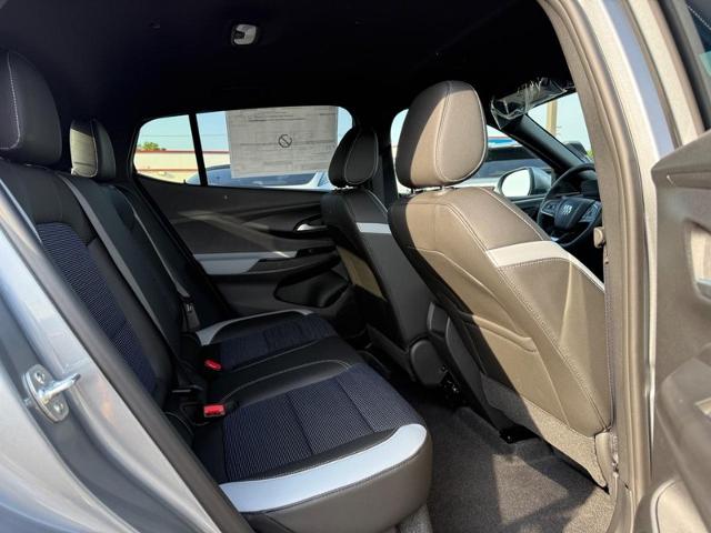 2025 Buick Envista Vehicle Photo in COLUMBIA, MO 65203-3903