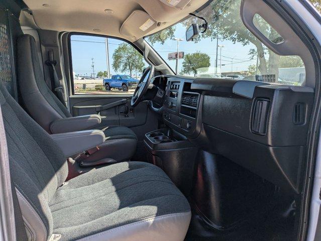 2023 GMC Savana Cargo Van Vehicle Photo in SELMA, TX 78154-1459