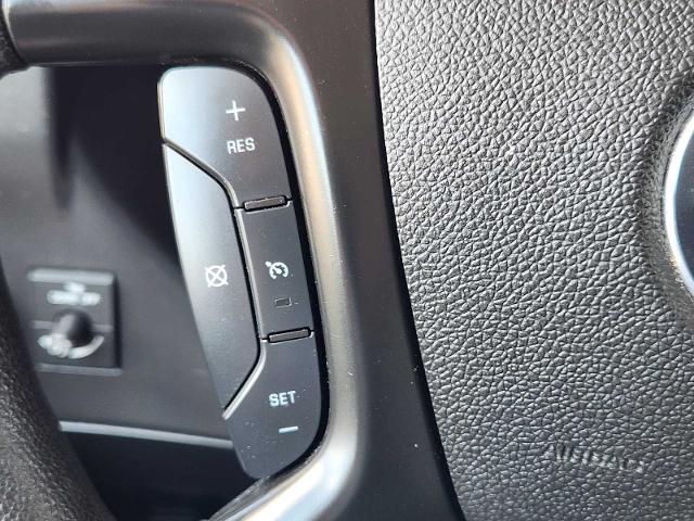 2015 Chevrolet Express Passenger Vehicle Photo in DENTON, TX 76210-9321