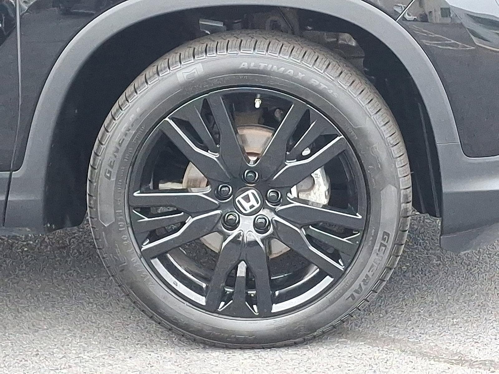 2022 Honda Pilot Vehicle Photo in Harrisburg, PA 17111-1033
