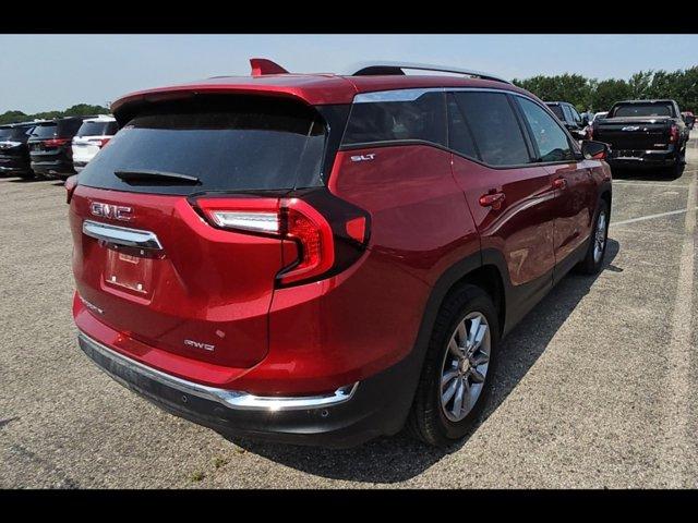 2024 GMC Terrain Vehicle Photo in LEOMINSTER, MA 01453-2952