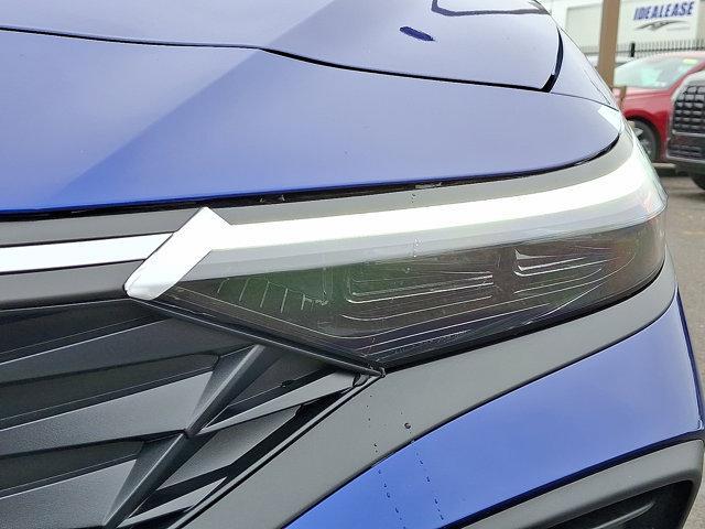 2025 Hyundai ELANTRA Vehicle Photo in Philadelphia, PA 19116