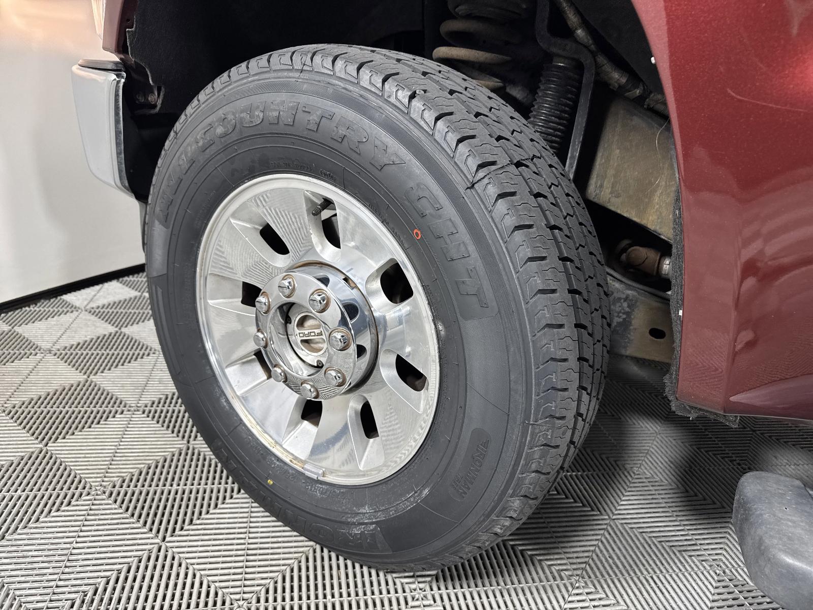 2010 Ford Super Duty F-250 SRW Vehicle Photo in GEORGETOWN, TX 78626-7508