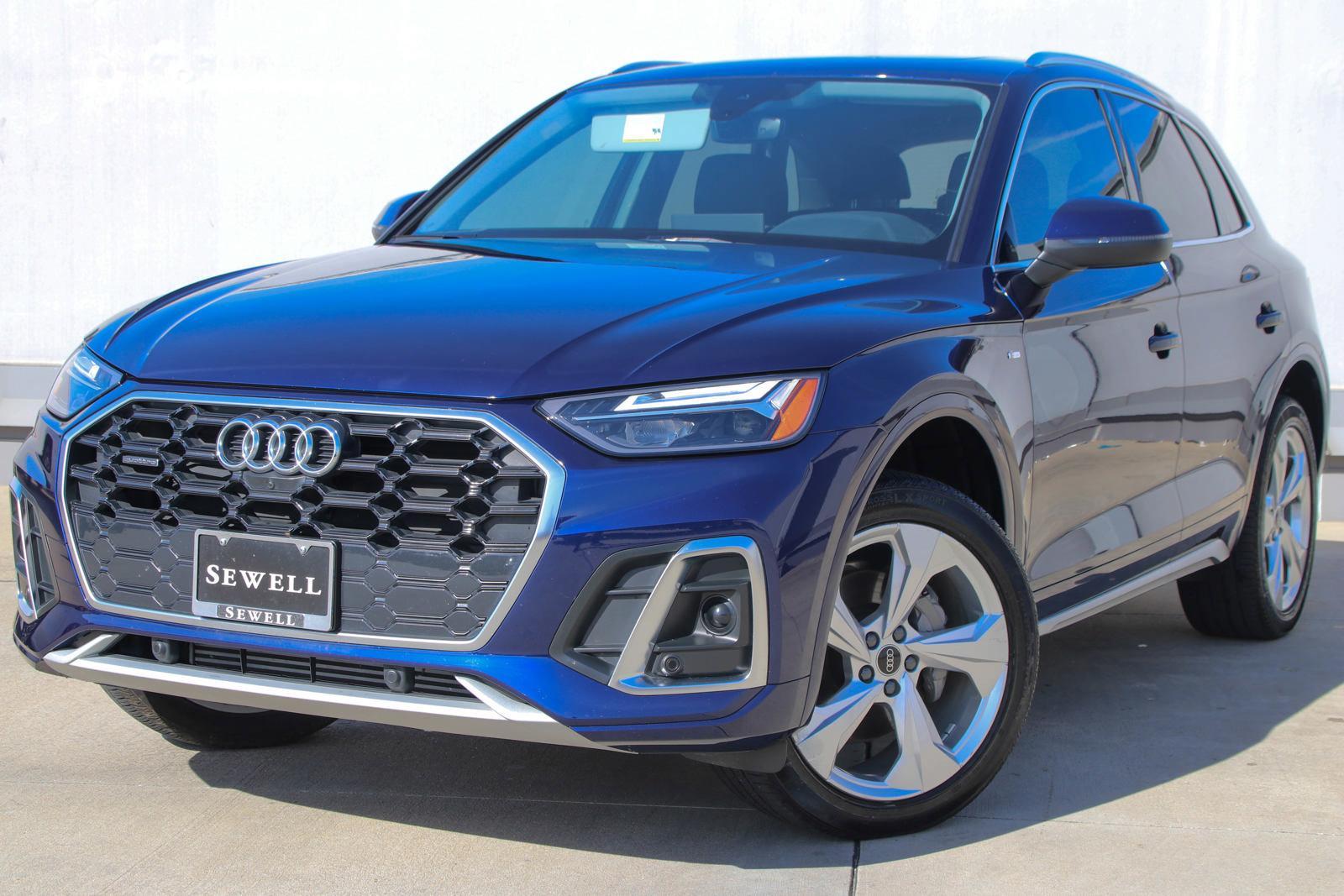 2024 Audi Q5 Vehicle Photo in SUGAR LAND, TX 77478