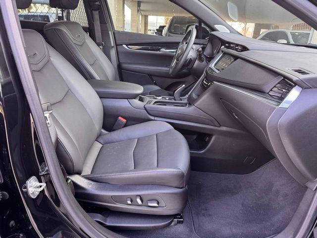 2024 Cadillac XT5 Vehicle Photo in DELRAY BEACH, FL 33483-3294