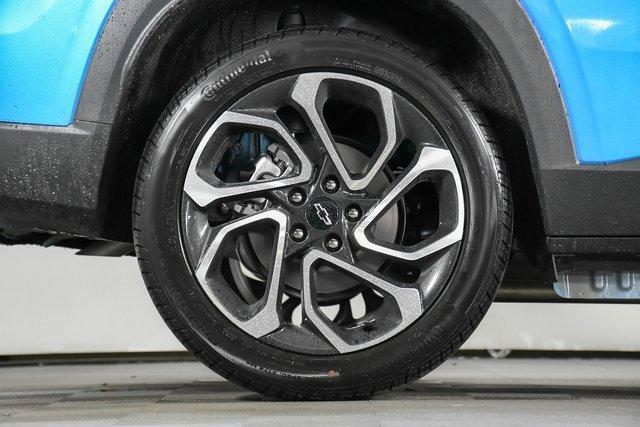 2025 Chevrolet Trax Vehicle Photo in PUYALLUP, WA 98371-4149