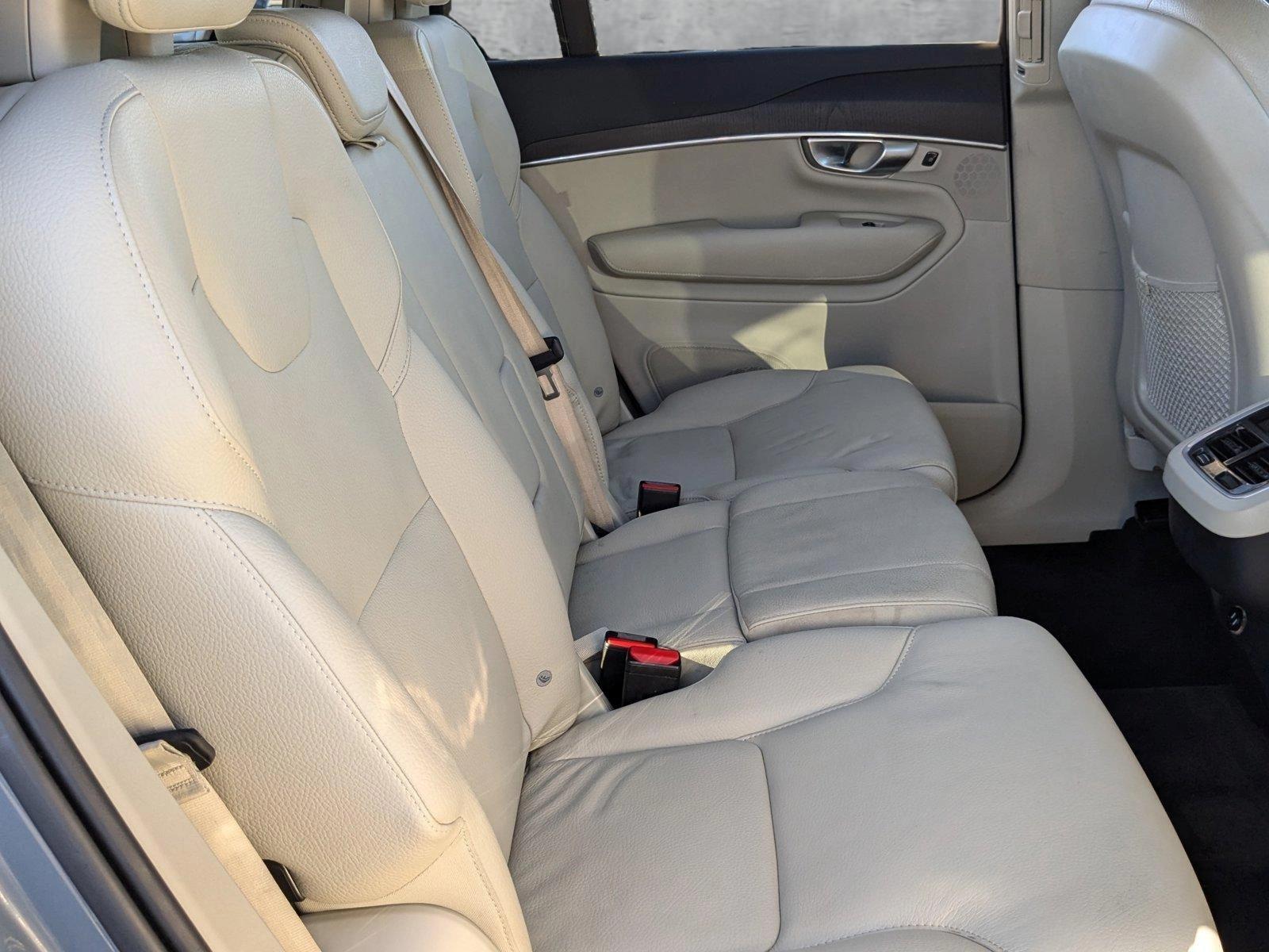 2020 Volvo XC90 Vehicle Photo in St. Petersburg, FL 33713