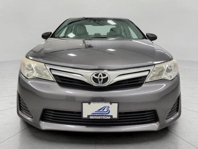 2014 Toyota Camry Vehicle Photo in APPLETON, WI 54914-4656