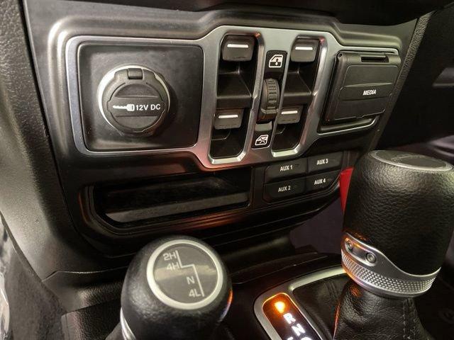 2022 Jeep Gladiator Vehicle Photo in PHOENIX, AZ 85014-3381
