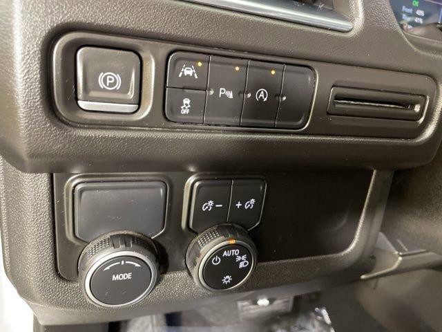 2023 Chevrolet Tahoe Vehicle Photo in PHOENIX, AZ 85014-3381