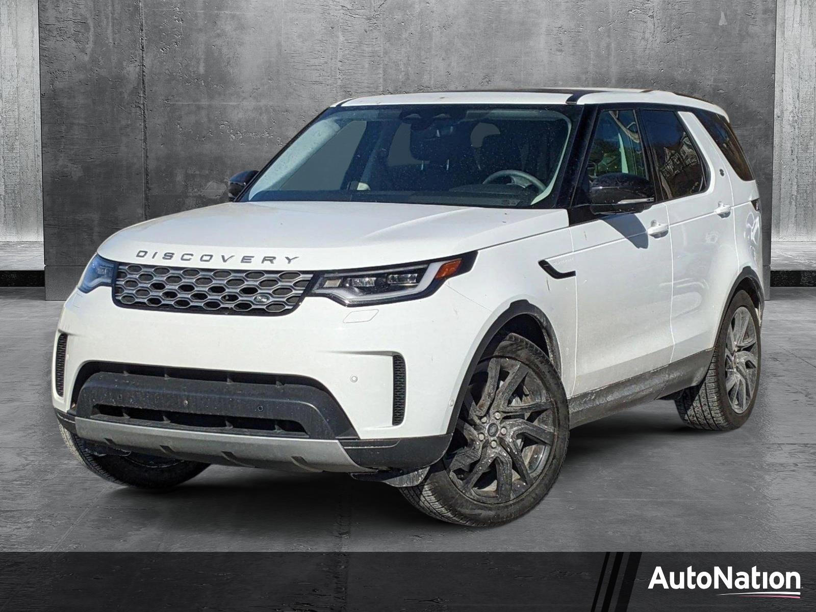 2024 Land Rover Discovery Vehicle Photo in TIMONIUM, MD 21093-2300