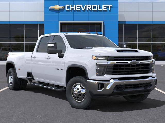 2025 Chevrolet Silverado 3500 HD Vehicle Photo in GREENACRES, FL 33463-3207