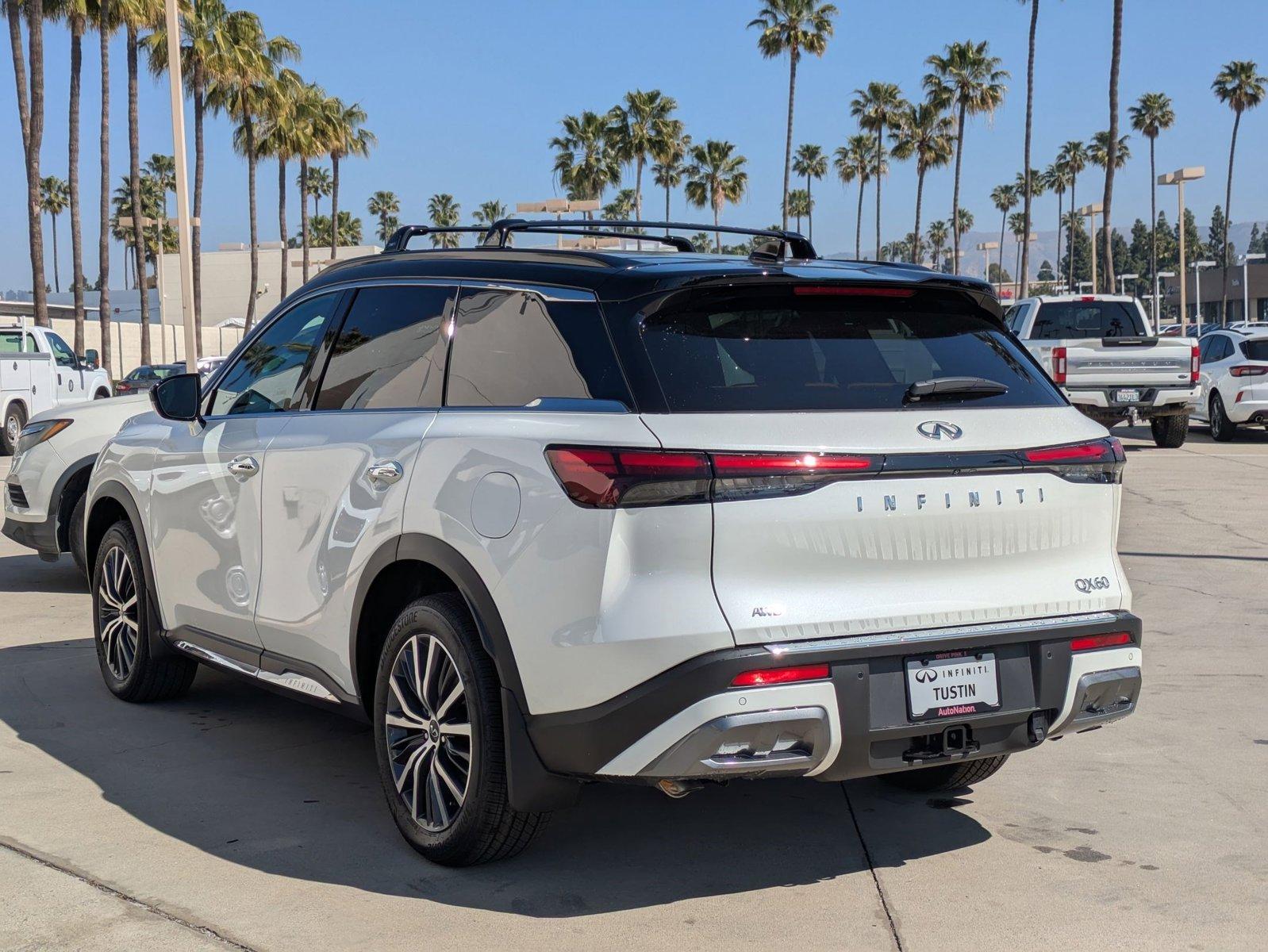 2025 INFINITI QX60 Vehicle Photo in Tustin, CA 92782