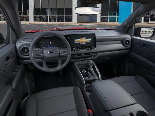 2025 Chevrolet Colorado Vehicle Photo in MOON TOWNSHIP, PA 15108-2571