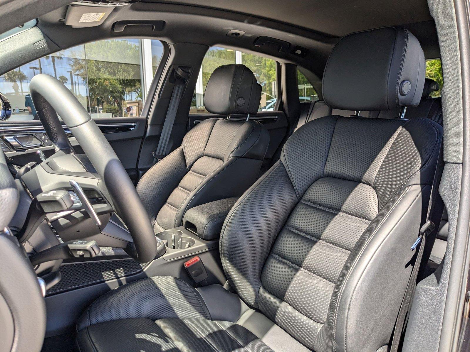 2025 Porsche Macan Vehicle Photo in Maitland, FL 32751