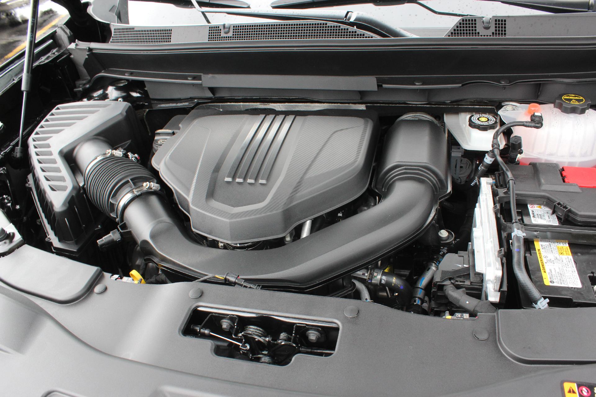 2025 GMC Acadia Vehicle Photo in AURORA, CO 80012-4011
