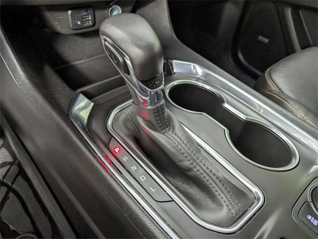 2021 Chevrolet Traverse Vehicle Photo in ENGLEWOOD, CO 80113-6708
