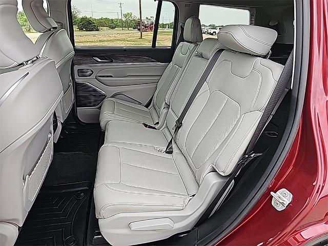 2022 Jeep Grand Cherokee L Vehicle Photo in EASTLAND, TX 76448-3020