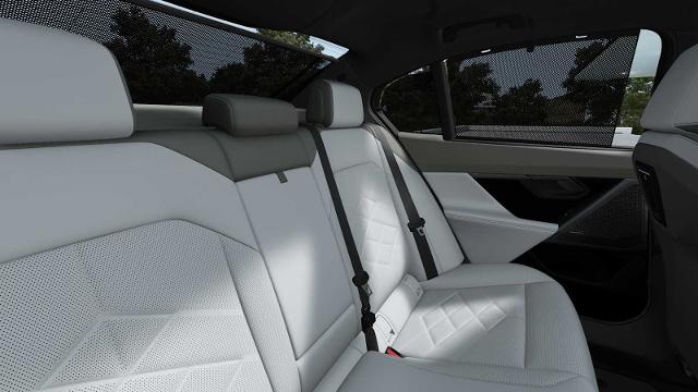 2025 BMW i5 Vehicle Photo in GRAPEVINE, TX 76051