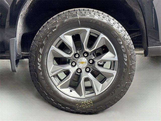 2025 Chevrolet Silverado 1500 Vehicle Photo in PUYALLUP, WA 98371-4149