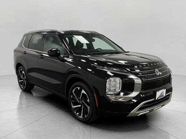 2022 Mitsubishi Outlander Vehicle Photo in Appleton, WI 54913