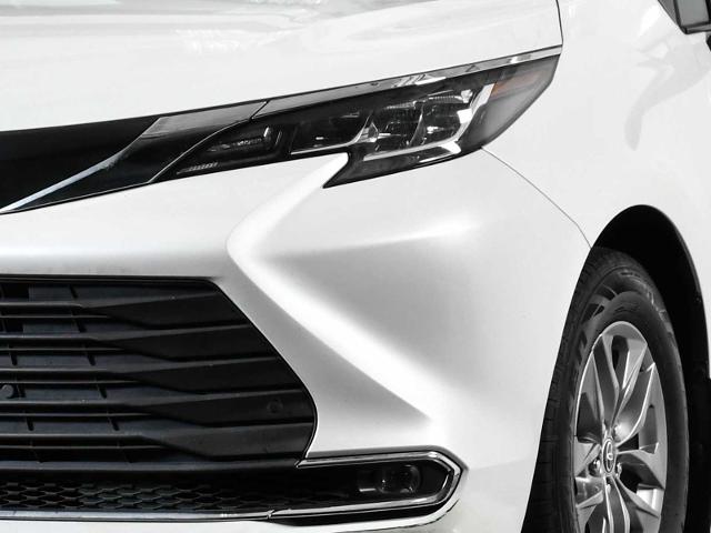 2022 Toyota Sienna Vehicle Photo in DALLAS, TX 75235