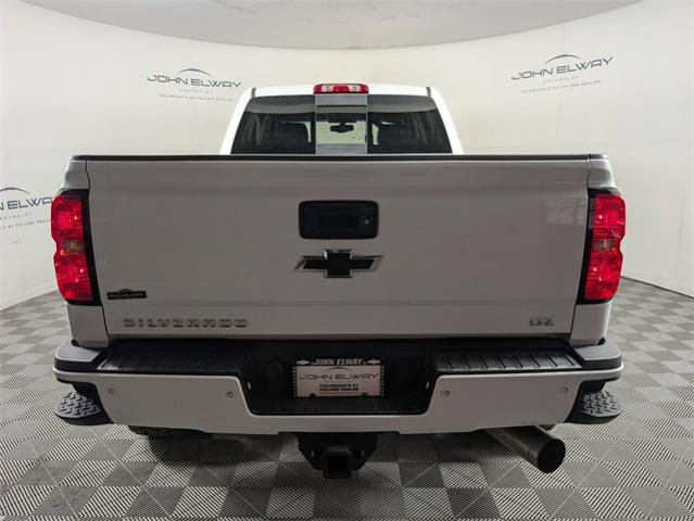 2018 Chevrolet Silverado 3500 HD Vehicle Photo in ENGLEWOOD, CO 80113-6708