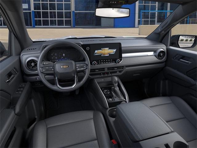 2025 Chevrolet Colorado Vehicle Photo in ENGLEWOOD, CO 80113-6708
