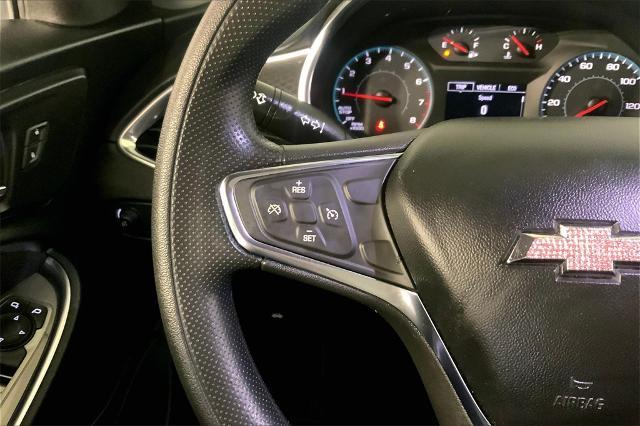 2021 Chevrolet Malibu Vehicle Photo in Lees Summit, MO 64086