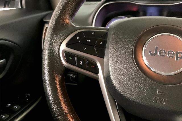 2019 Jeep Cherokee Vehicle Photo in Lees Summit, MO 64086