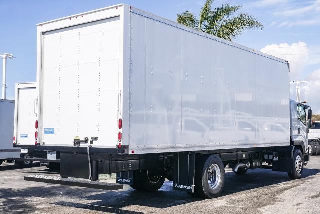 2024 Chevrolet 7500 XD LCF Diesel Vehicle Photo in VENTURA, CA 93003-8585