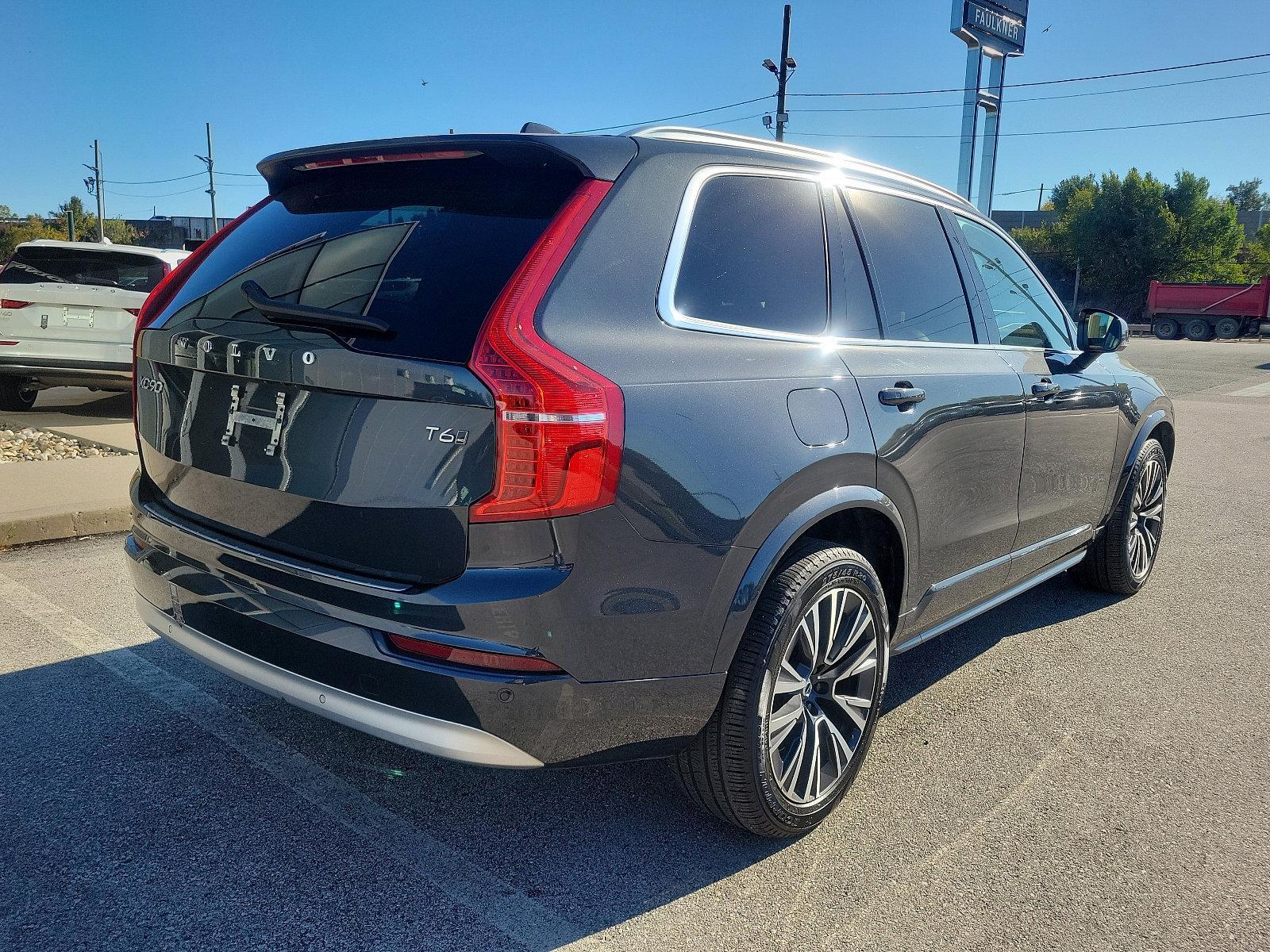 2022 Volvo XC90 Vehicle Photo in Trevose, PA 19053