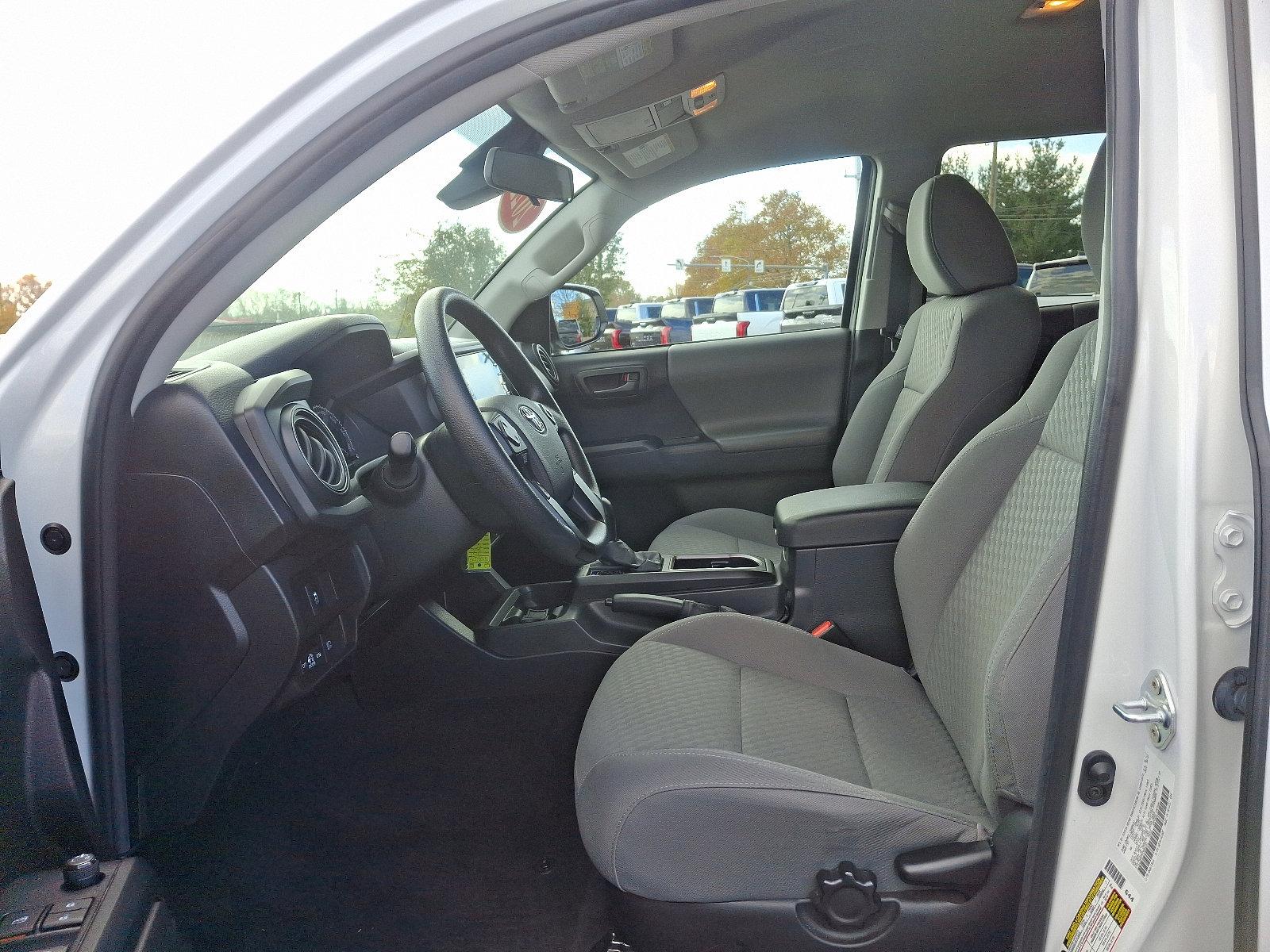 2022 Toyota Tacoma 4WD Vehicle Photo in Trevose, PA 19053