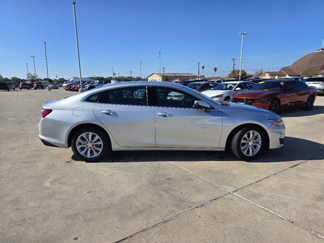 Used 2022 Chevrolet Malibu 1LT with VIN 1G1ZD5ST8NF149902 for sale in Kingsville, TX