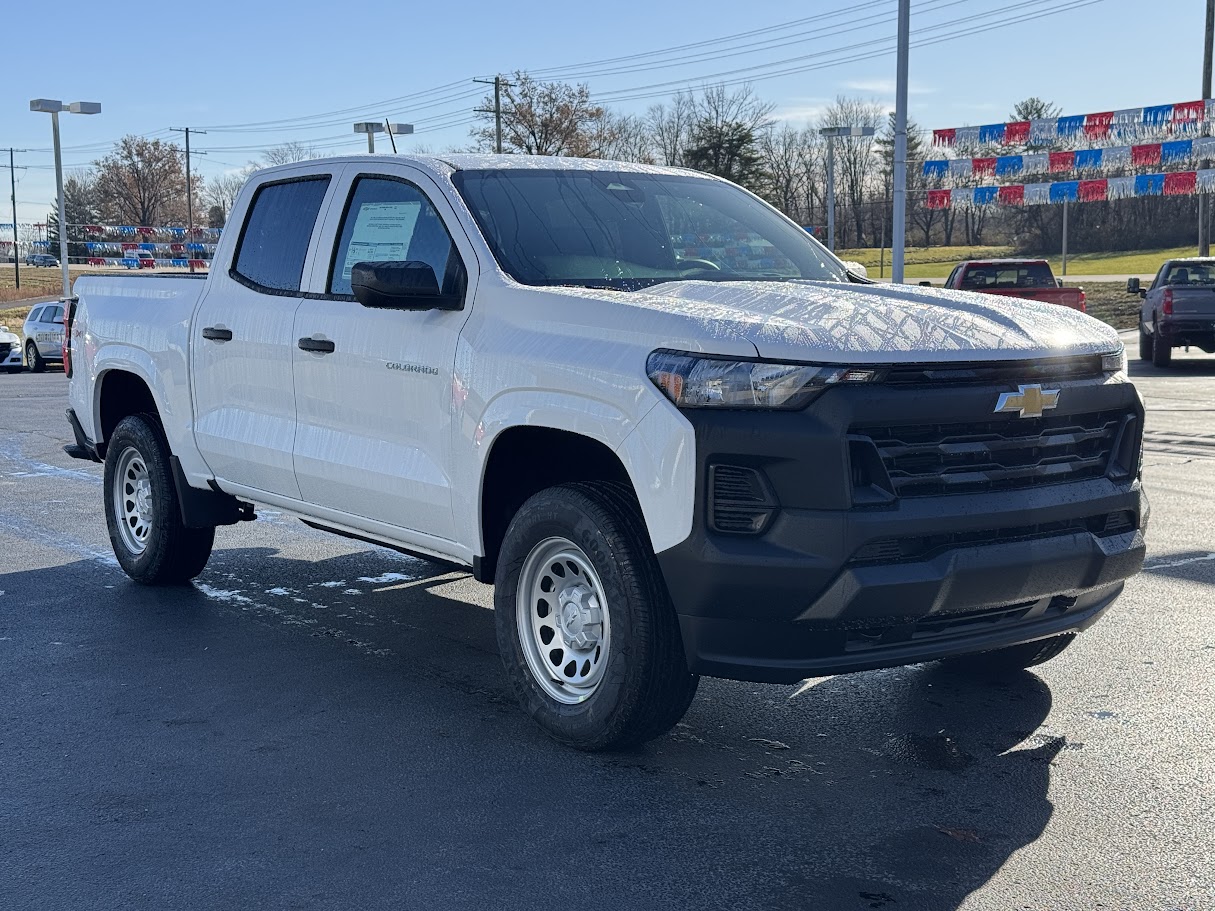 2025 Chevrolet Colorado Vehicle Photo in BOONVILLE, IN 47601-9633