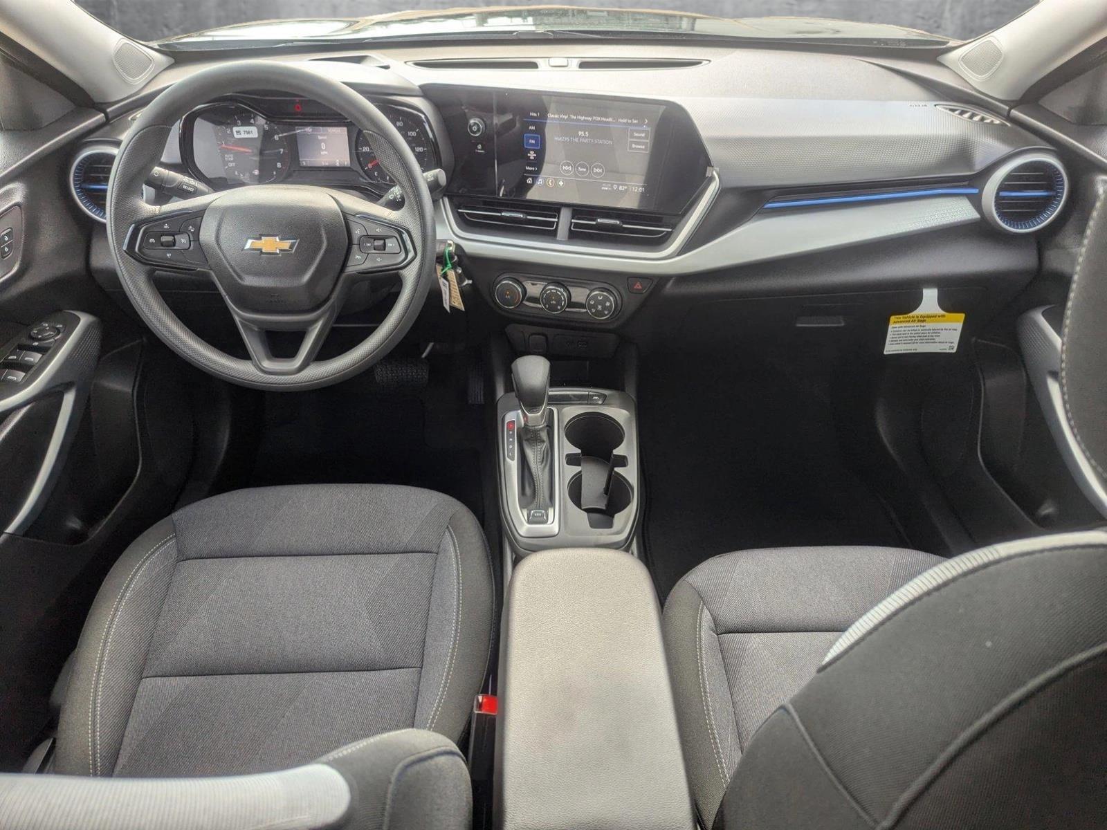 2025 Chevrolet Trax Vehicle Photo in CORPUS CHRISTI, TX 78412-4902