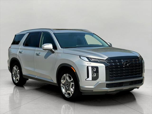 2025 Hyundai PALISADE Vehicle Photo in Green Bay, WI 54304