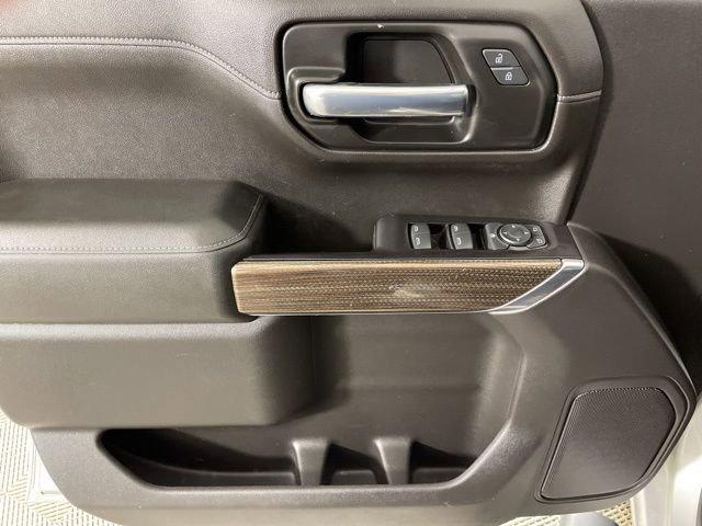 2019 Chevrolet Silverado 1500 Vehicle Photo in PHOENIX, AZ 85014-3381