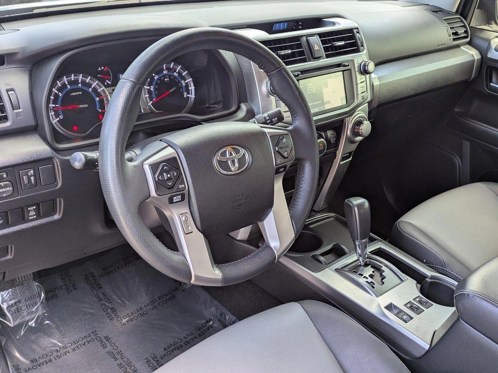 2019 Toyota 4Runner Vehicle Photo in Sarasota, FL 34231