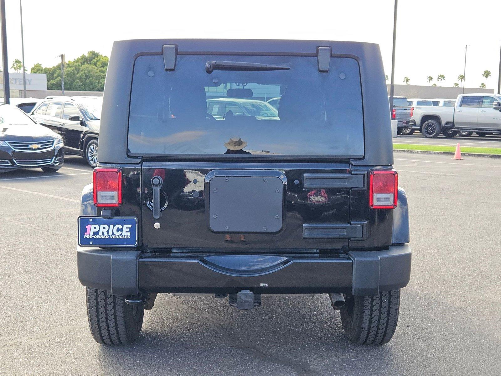 2017 Jeep Wrangler Unlimited Vehicle Photo in MESA, AZ 85206-4395