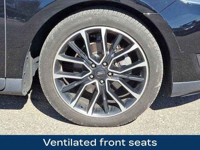 2018 Ford Taurus Vehicle Photo in DANBURY, CT 06810-5034