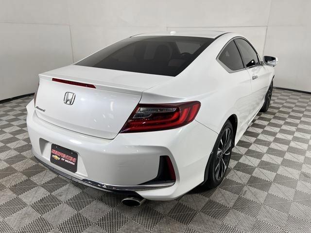 2017 Honda Accord Coupe Vehicle Photo in MEDINA, OH 44256-9001