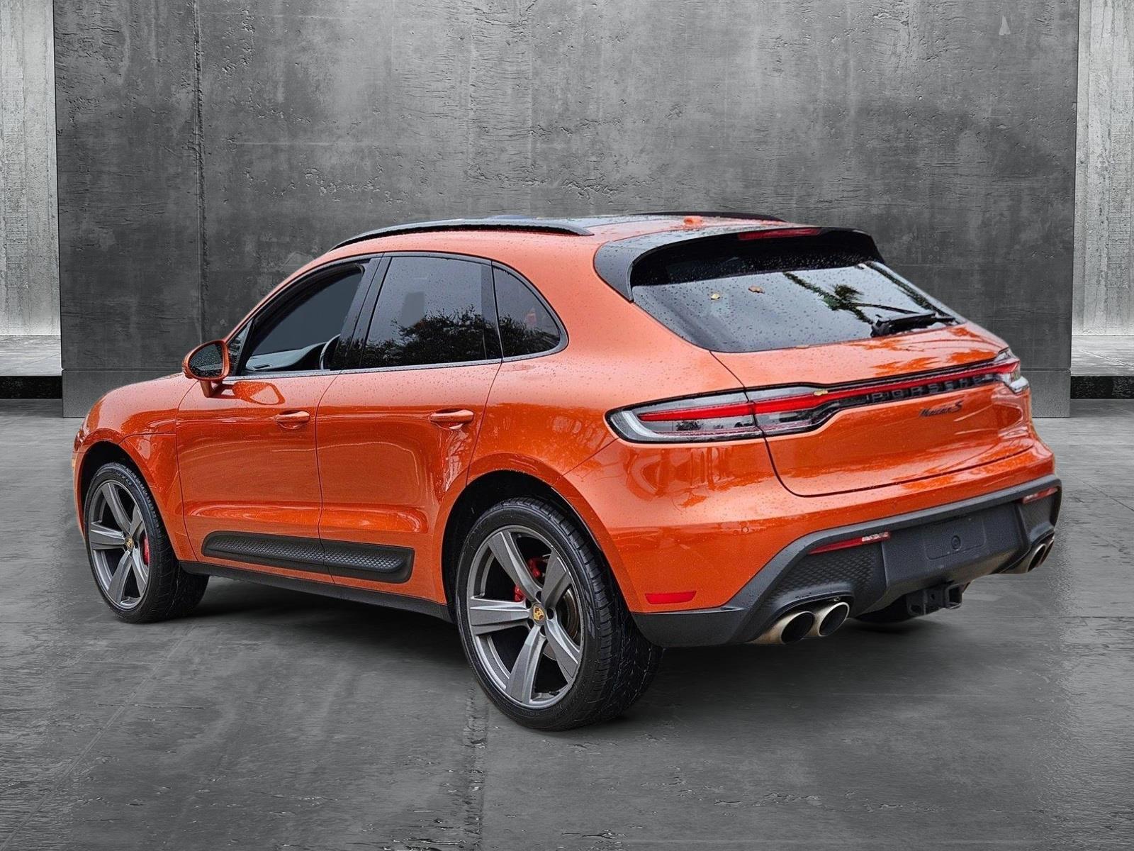 2022 Porsche Macan Vehicle Photo in Pembroke Pines , FL 33027